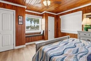 7 Schlafzimmer, Bügeleisen/Bügelbrett, WLAN, Bettwäsche