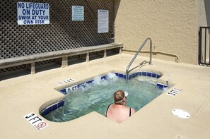 Spa - Great side-view family condo rental w/pool, hot tubs in North Myrtle Beach (North Myrtle Beach)