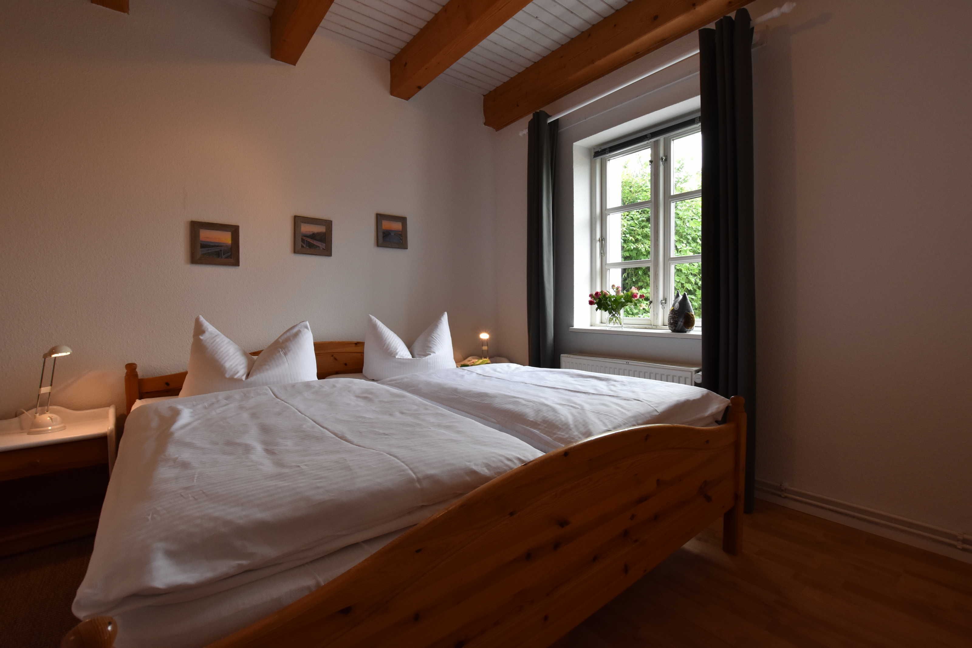 3 Schlafzimmer, Reisekinderbett, WLAN, Bettwäsche