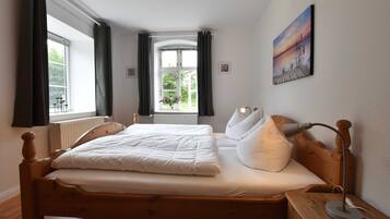1 Schlafzimmer, Reisekinderbett, WLAN, Bettwäsche