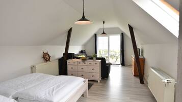 3 Schlafzimmer, Reisekinderbett, WLAN, BettwÀsche