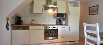 App.3 / 3-room (6 adults + infant), attic, with water view - Ferienwohnungen Zum