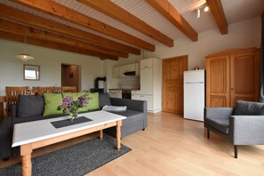 TV - App.4 / 3-room (max. 4 adults), ground floor, - Apartments Zum Breitling OVS 691 (Insel Poel)