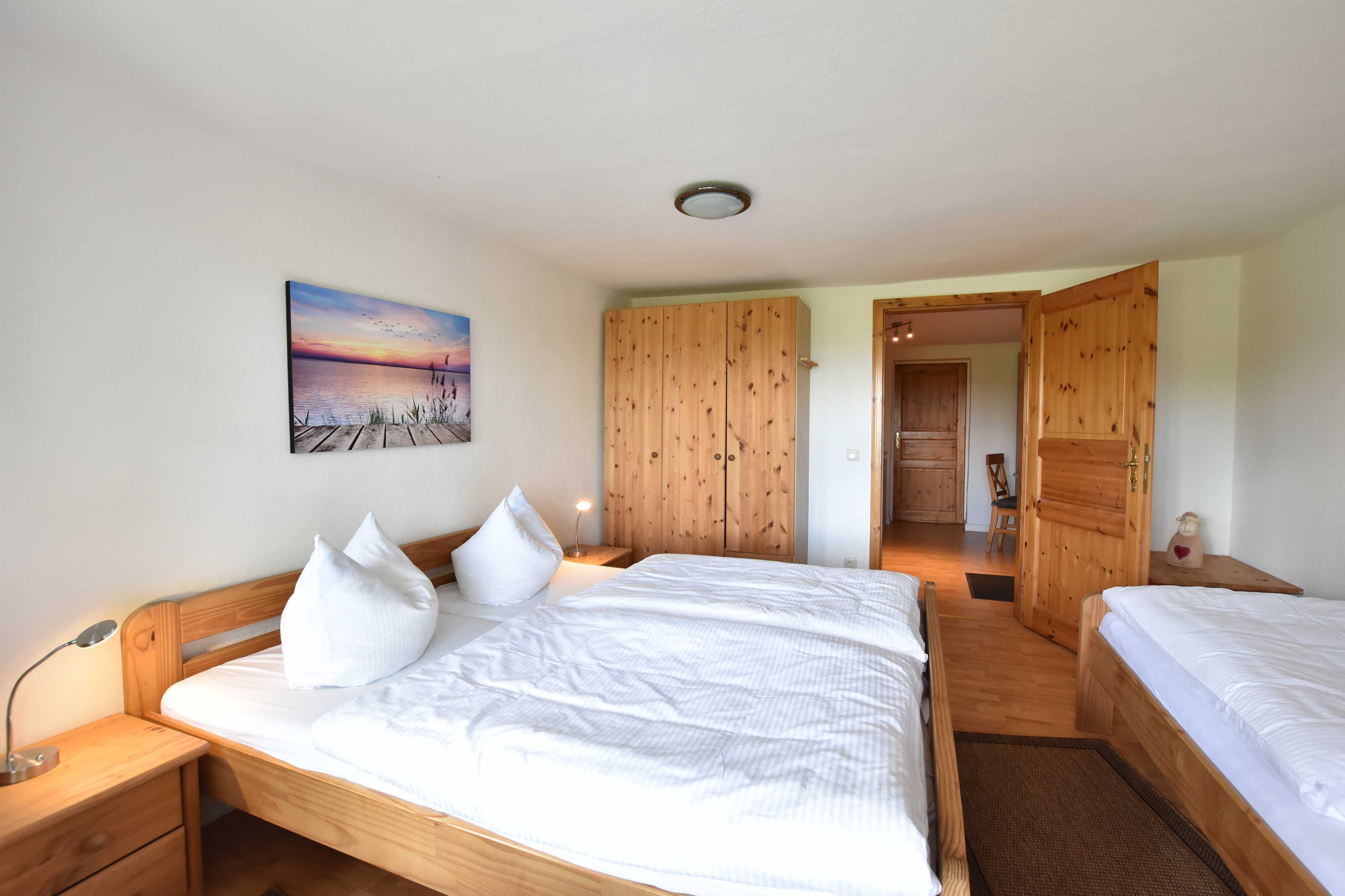 3 Schlafzimmer, Reisekinderbett, WLAN, Bettwäsche