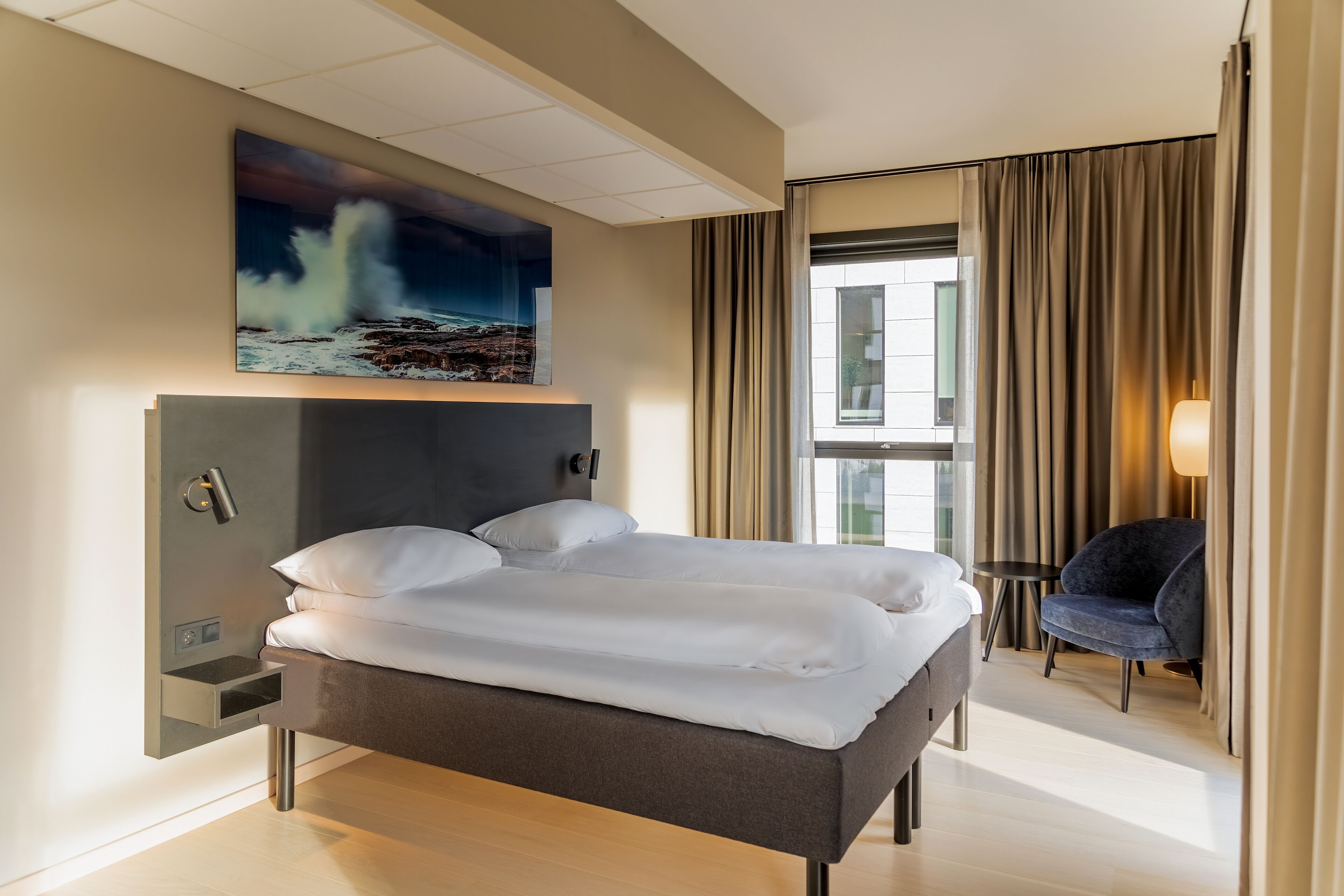 superior double room, non smoking | 1 bedroom, laptop workspace, iron/ironing board, bed sheets