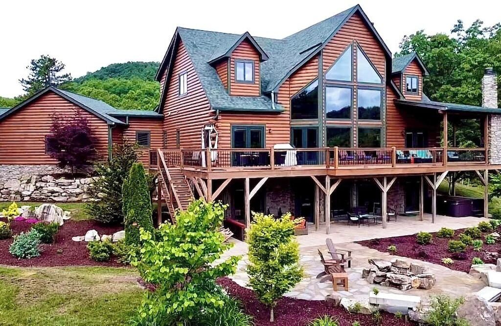 Mountain Falls Lodge 6/5 Log Home Gated Preserve
