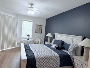 5 bedrooms, desk, iron/ironing board, travel crib