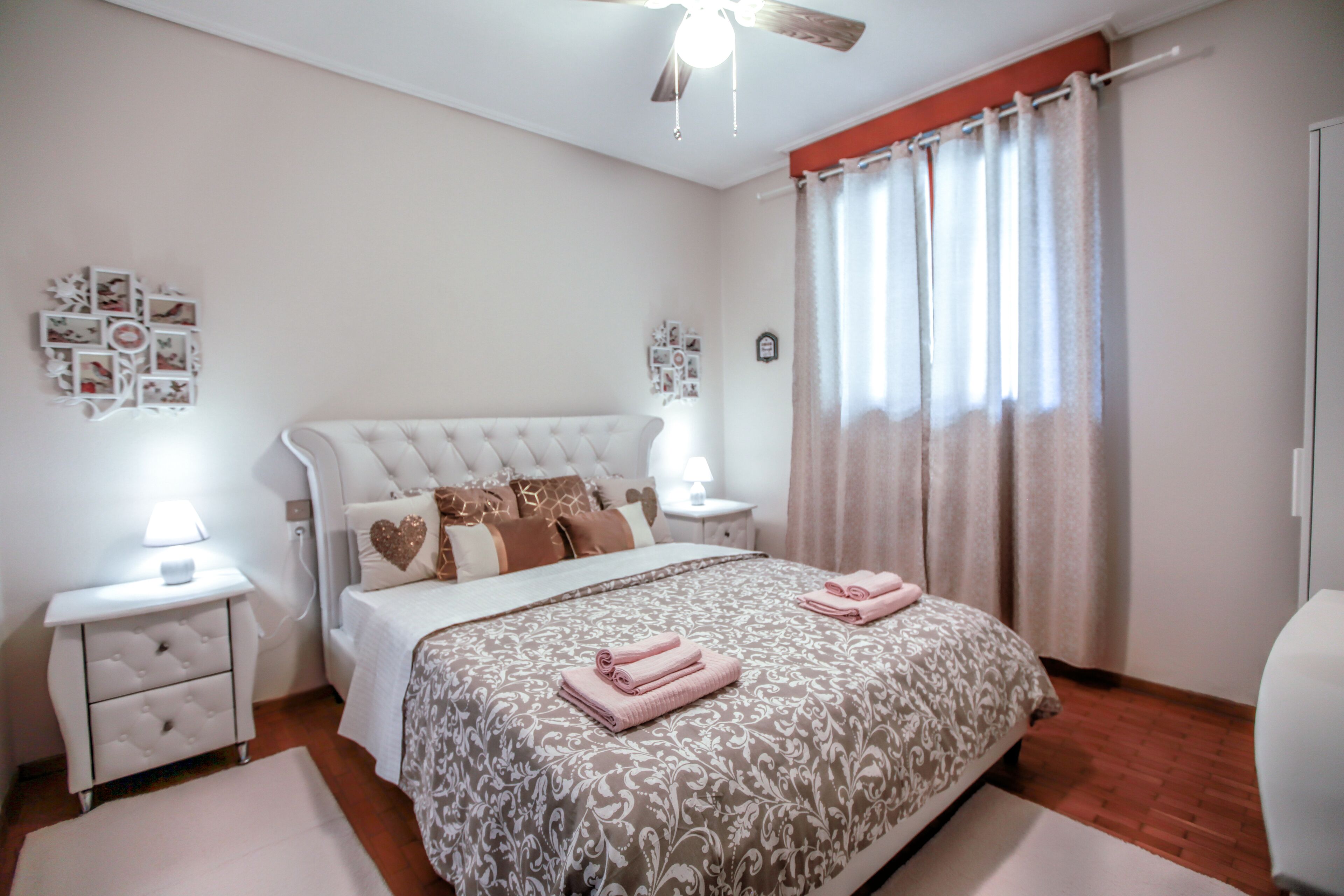 3 bedrooms, individually decorated, individually furnished