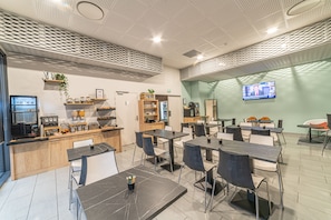 Daily buffet breakfast (EUR 10.50 per person)