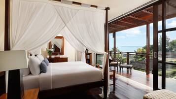 Villa Familiale, 4 chambres, piscine privée | 4 chambres, décoration personnalisée, ameublement personnalisé, bureau