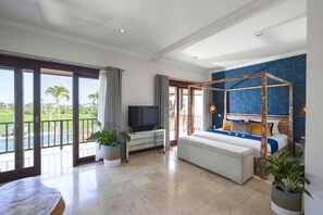 8 habitaciones, caja de seguridad en la habitación y escritorio 