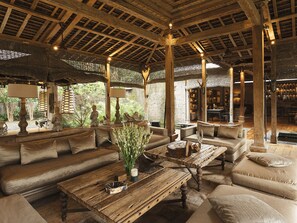 Villa, 5 Bedrooms | 5 bedrooms, in-room safe, individually decorated, individually furnished - Villa Zelie (Canggu)