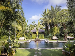Villa, 5 Bedrooms | Private pool