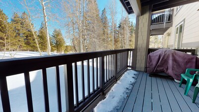 Mammoth Green 102 Amazing Unit, 300 Yards to Eagle Lifts Underground Parking by RedAwning