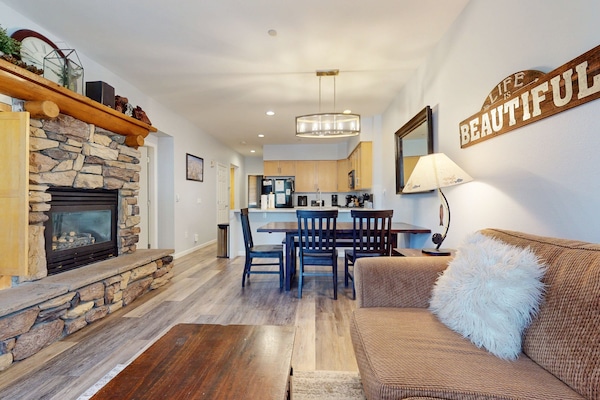 Condo, 2 Bedrooms | Living area | TV