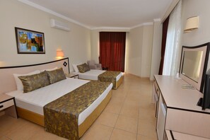 Standard Room | Minibar, in-room safe, free cots/infant beds, free rollaway beds - Side Aventus Hotel (Manavgat)
