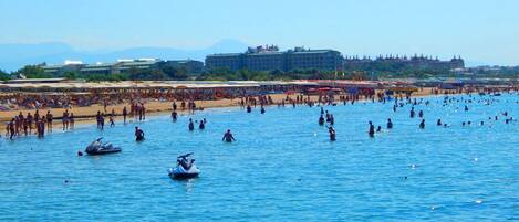 PÄ stranden och gratis transport till/frÄn stranden