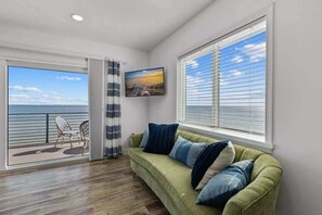 Smart TV, offices - Tripletail | Beachfront | Pool | Hot Tub (Anna Maria)