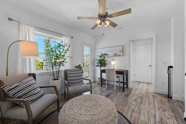 Smart TV, offices - Tripletail | Beachfront | Pool | Hot Tub (Anna Maria)
