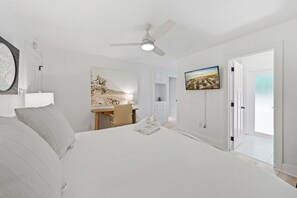 4 bedrooms, desk, iron/ironing board, travel cot