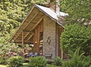 Exterior - Outback Rustic Cabin near Olympic National Park (Forks)