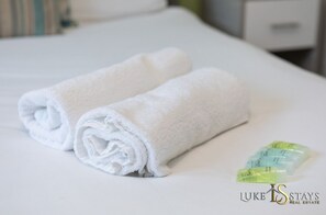 Hair dryer, towels - 6 X APARTMENTS IN 1 BLOCK JUST OUTSIDE THE CITY ⭐MINUTES WALK FROM SHOPS⭐ APT#4 (Newcastle Upon Tyne)