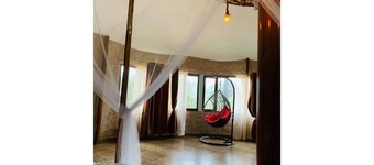 Rustic Charm Wayanad - The Stump (Treetop Suite)