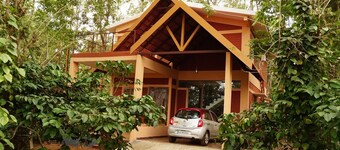 Rustic Charm Wayanad - Eden Roost