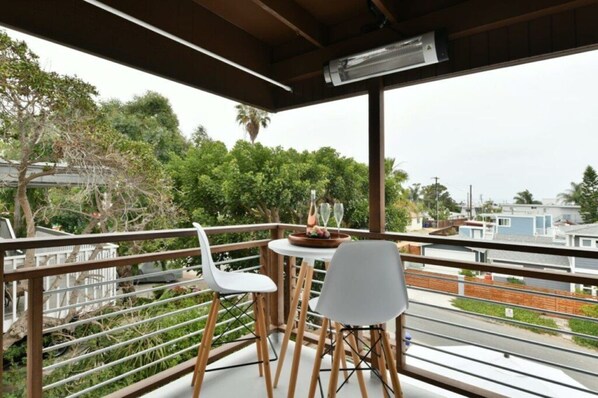 Villa | Balcony