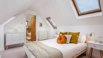 3 chambres, fer et planche Ă repasser, lit parapluie, Wi-Fi