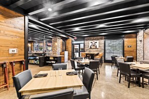 American cuisine - Cobblestone Hotel & Suites - Superior Duluth (Superior)