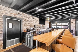 Dinner served  - Cobblestone Hotel & Suites - Superior Duluth (Superior)
