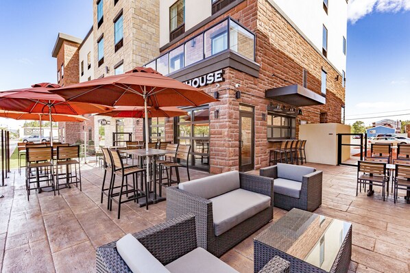 Terrace/patio - Cobblestone Hotel & Suites - Superior Duluth (Superior)