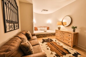 5 makuuhuonetta, työpöytä, silitysrauta/-lauta, ilmainen Wi-Fi