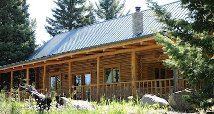 Secluded mountain hideaway just outside of Bozeman