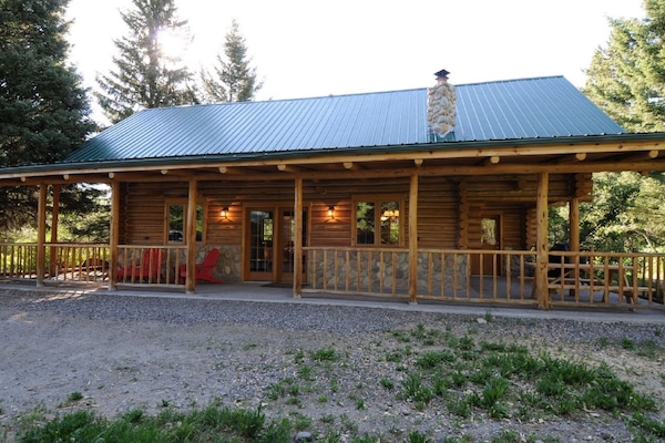 Trail Creek Cabin