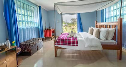 Explore the Masai Mara National Reserve