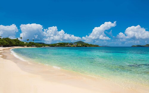 Entire Condo on the Beach