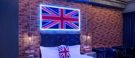 City dubbelrum | Unika möbler, mörkläggningsgardiner, gratis wi-fi och sängkläder