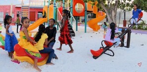 Children’s play area – outdoor