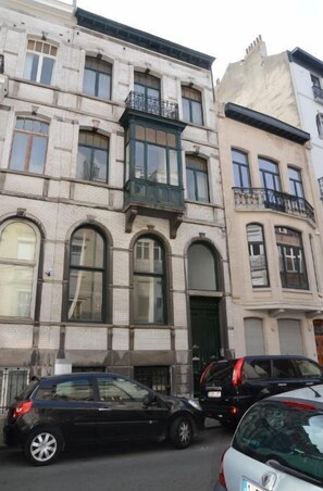 Exterior - Spacious apartment in st Gilles close to Châtelain (Bruxelles)