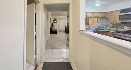 Cozy Clean home NRG/SaberCats Stadium/Beltway 8