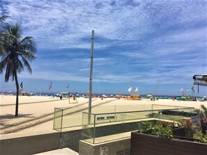 Vlak bij het strand, wit zand