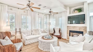 Smart-TV, peis, fotballspill og stereoanlegg