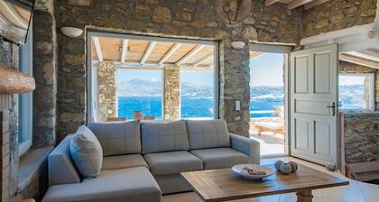 Natural Stone Villa has amazing view in town and aegean private pool free park