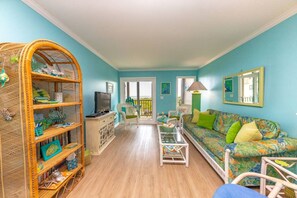 TV - Sea Dreams - Oceanfront Classic (Atlantic Beach)