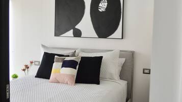 2 Schlafzimmer, Schreibtisch, Bügeleisen/Bügelbrett, kostenloses WLAN