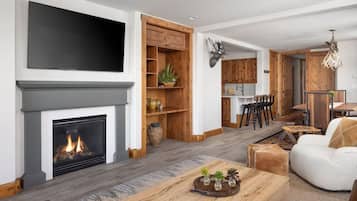 Smart TV y chimenea