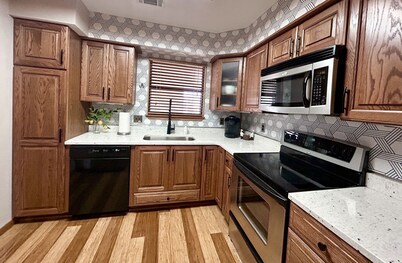 Cozy Condo with Lake View and Golf.  Short walk and quicker drive to amenities!