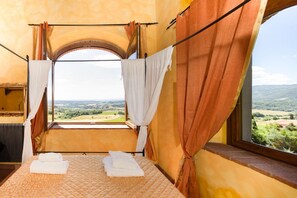 6 Schlafzimmer, Reisekinderbett, WLAN